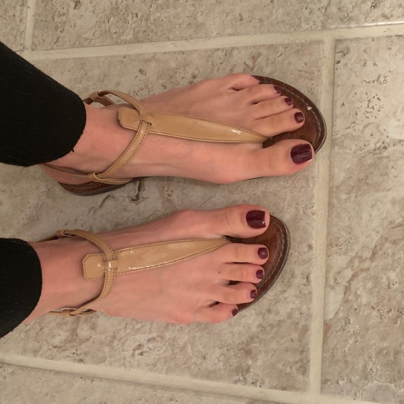 Sandals - Picture 2 of 4